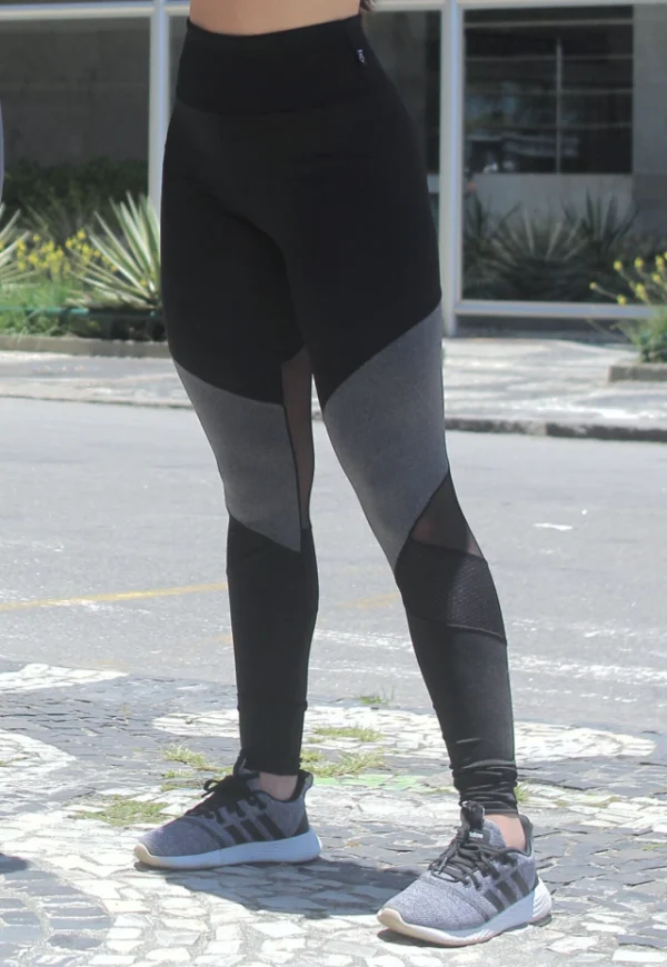 Calça Legging e Tela Preto com Cinza Cintura Alta Assimétrica com Detalhe em Tulê - Imagem 3